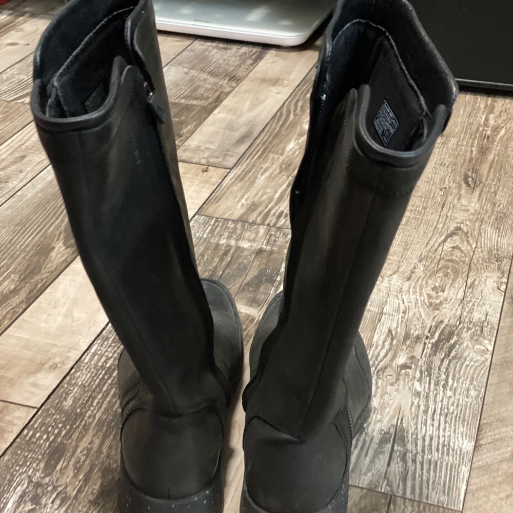 Teva waterproof leather boots